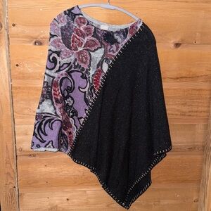 Chico's Gray and Floral wool blend Knit asymmetrical Poncho XL